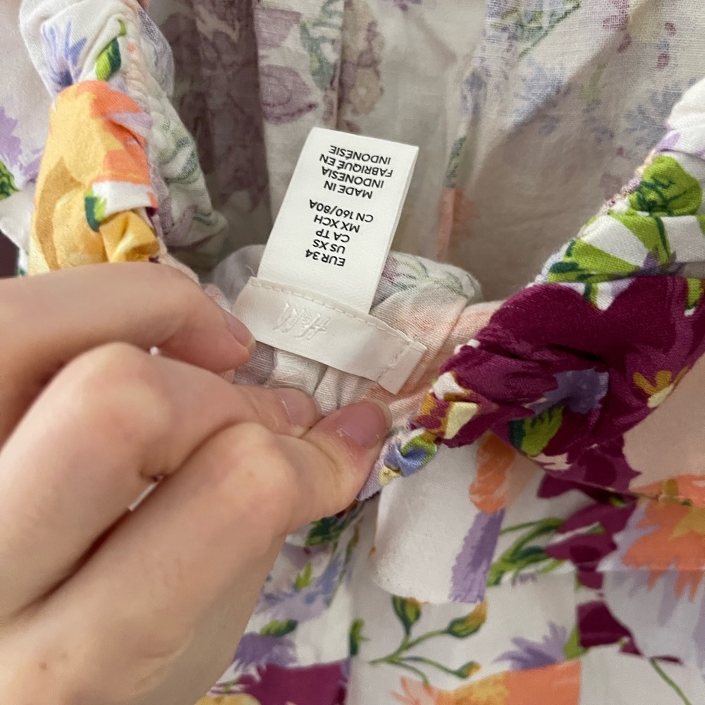 H&M Multicolor Floral Kids Dress with Ruffles - Picture 2 of 2